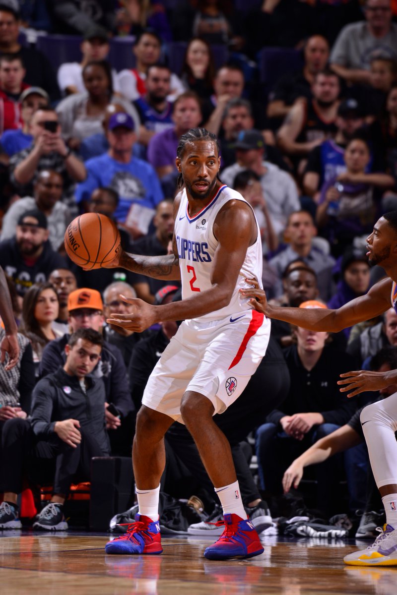 英超半场：福登开场闪击，格瓦迪奥尔破门，曼城2-0利兹联（英超半场战报：福登闪击先开纪录，格瓦迪奥尔建功，曼城2-0领先利兹联）